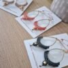 Boucles d’oreilles en micro-macramé