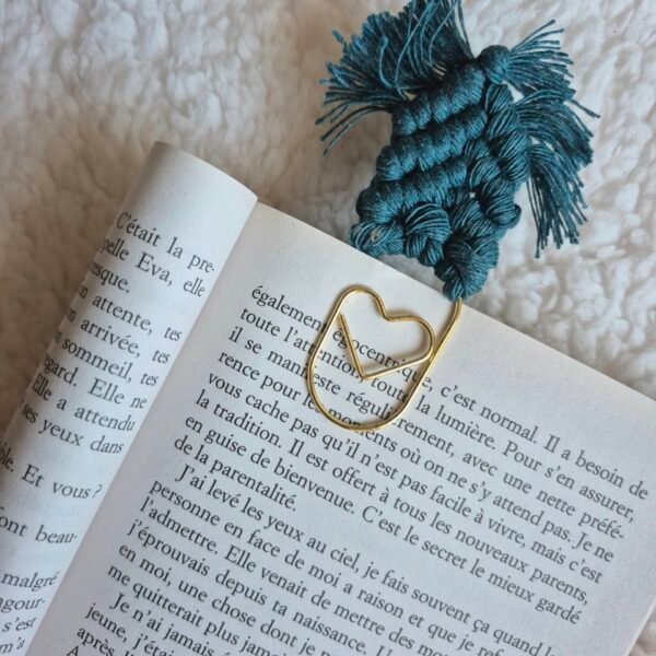 Marque-pages en macramé trio