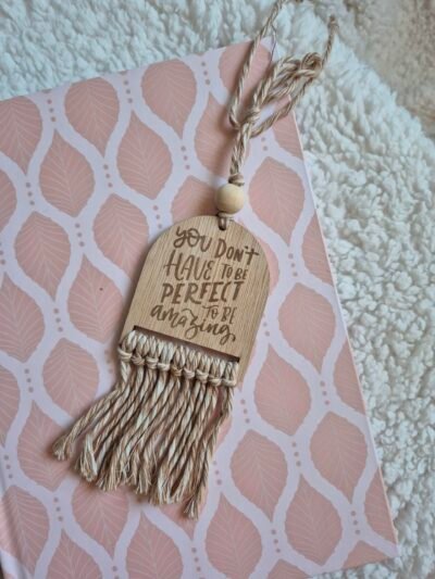 Suspension porte-bonheur bois & coton