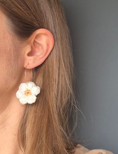 Boucles d’oreilles fleurs au crochet