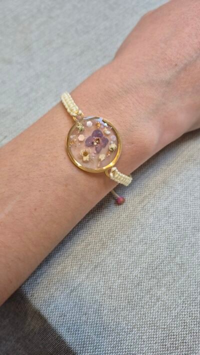 Atelier | Crée ton bracelet en résine & fleurs séchées